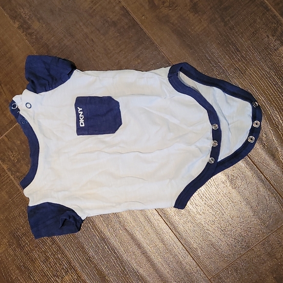 Baby Boy 3 Piece Outfit - Picture 2 of 6